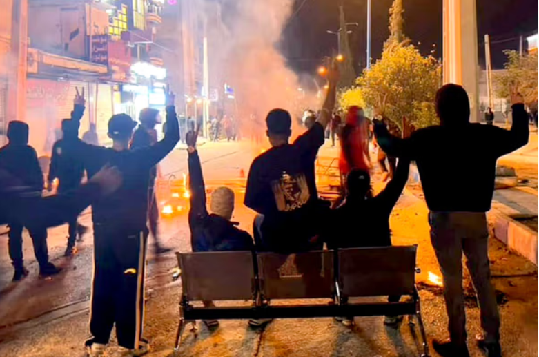 37-year-old man killed by live fire during Tehran protests, sources confirm