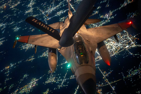 تحركات أسطول التزود بالوقود الأميركي في الشرق الأوسط… رسالة سياسية لطهران