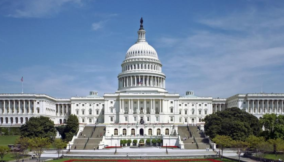 مجلس نمایندگان بودجه شرکت رسانه‌های عمومی را به درخواست ترامپ حذف کرد