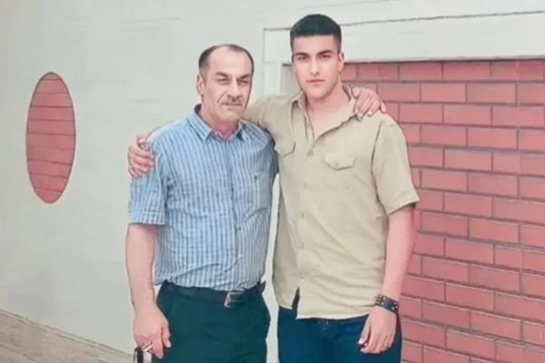 قوه قضاییه فیضالله آذرنوش، پدر دادخواه، را به ۲۳ سال حبس تعزیری محکوم کرد