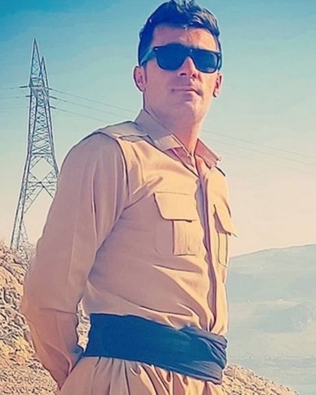 آرمان رایزن، کولبر اهل مریوان، با شلیک بدون اخطار نیروهای نظامی در مرز کشته شد