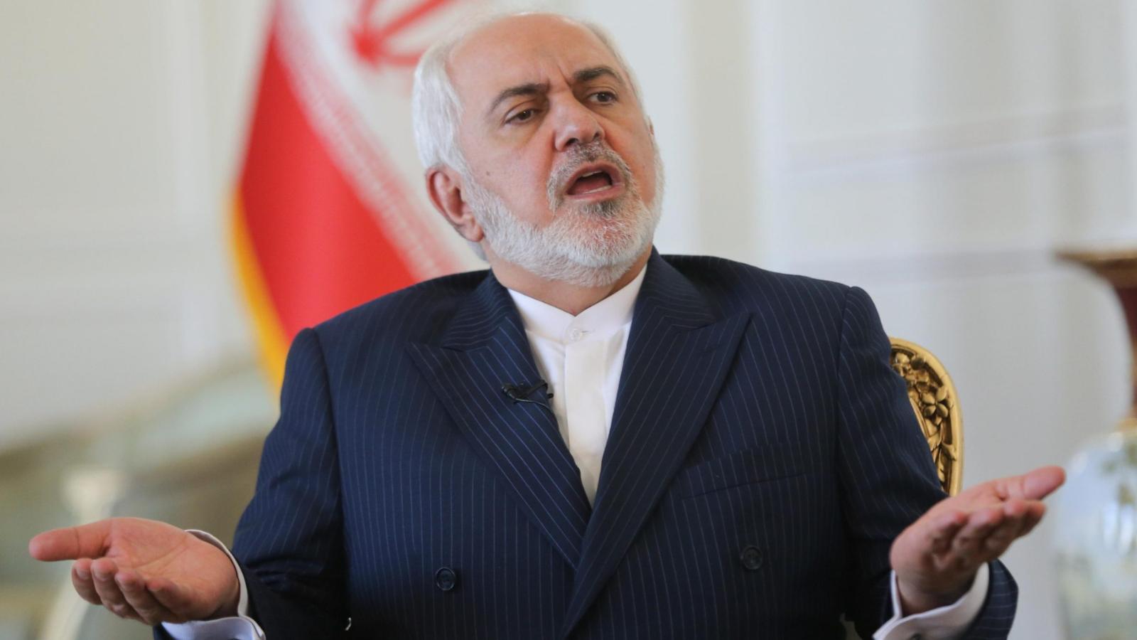 جواد ظريف: عثرنا على مواد متفجرة في أجهزة طرد مركزي اشتريناها عبر وسطاء