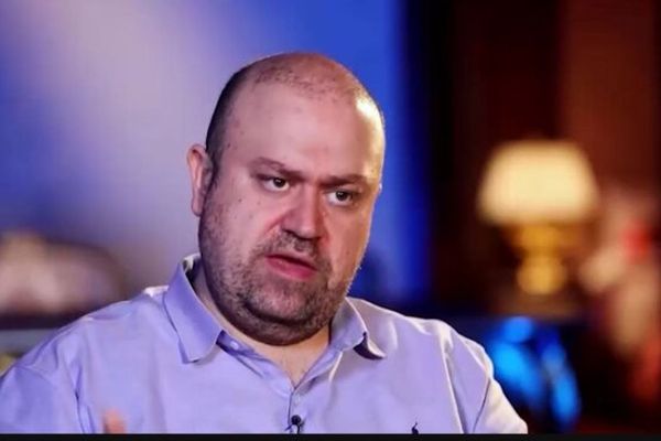 خانواده دانشمند هستهای اعدام شده: روزبه وادی پس از تهدید به شکنجه مادرش اعتراف کرد