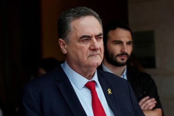 كاتس: أذرع إسرائيل الطويلة ستصل إلى "الديكتاتور" خامنئي.. إذا استمرت التهديدات الإيرانية