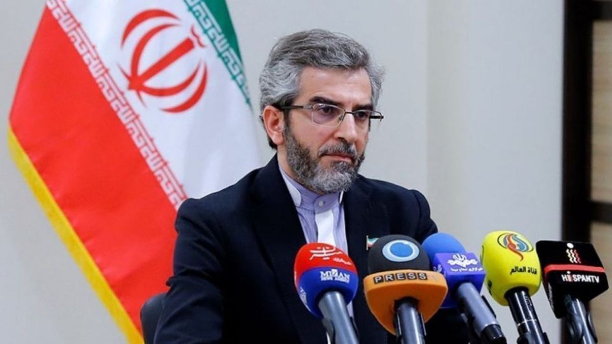 Iran Says Success Of Nuclear Talks Depends On Removing US Sanctions
