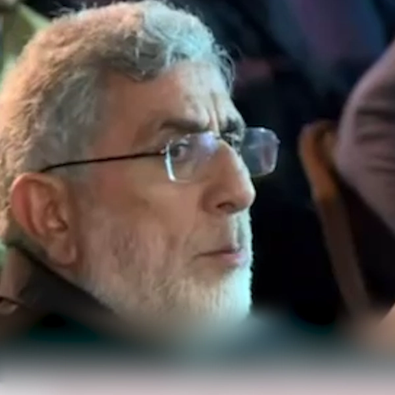 تصویری از قاآنی در بامداد سهشنبه ۲۴ مهر