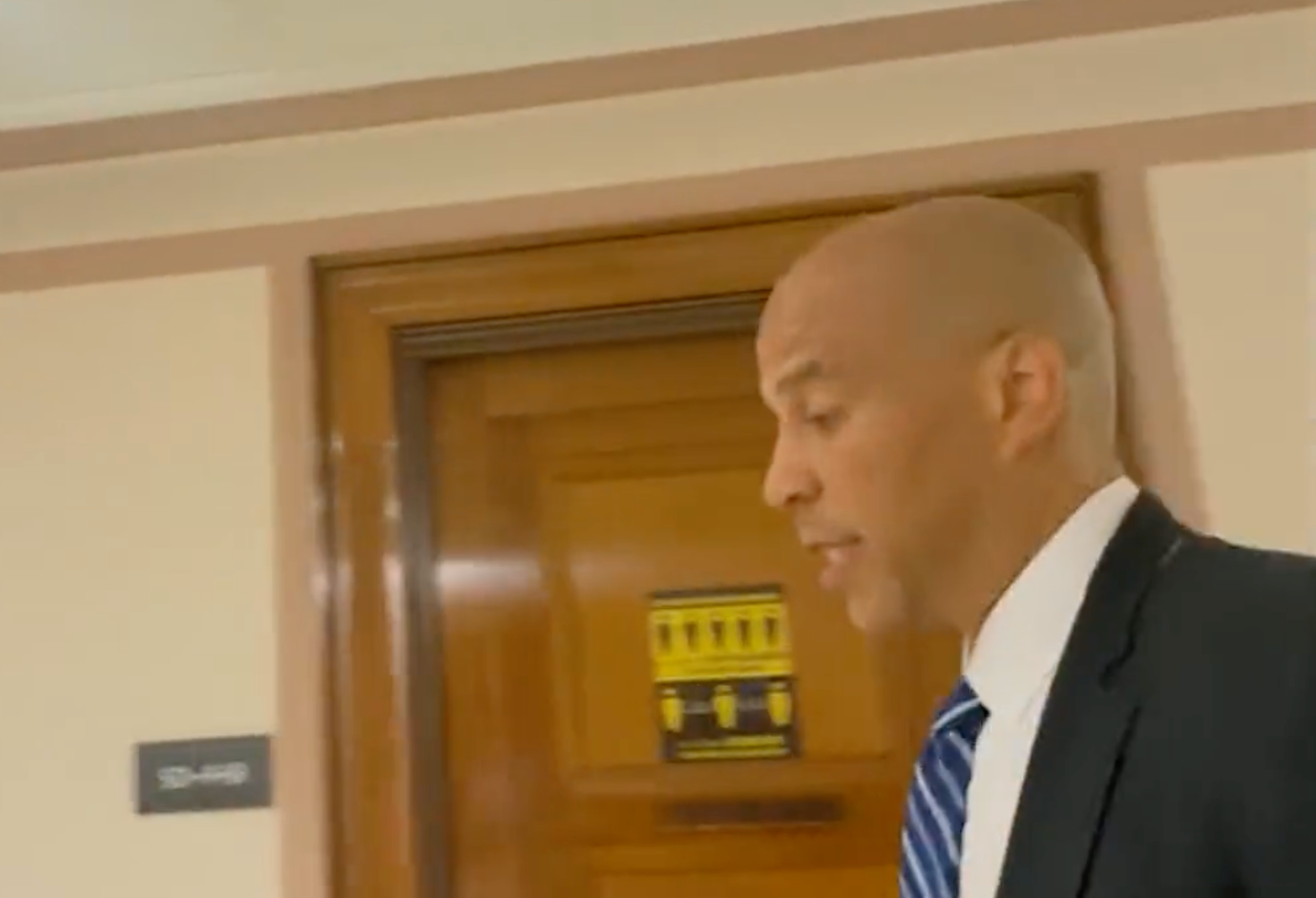 US Senator Expresses Concern Over Russo-Iranian Alliance In Ukraine War