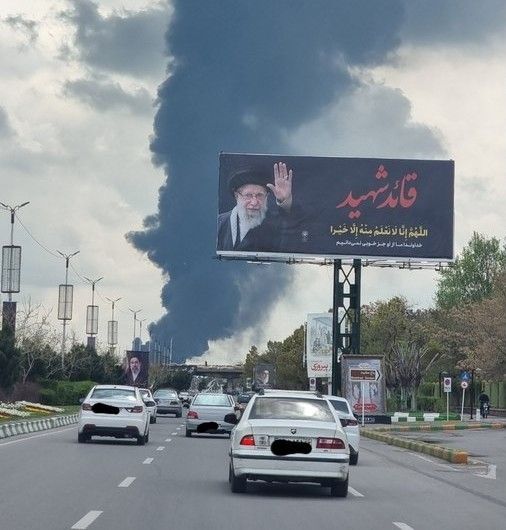 وسائل إعلام إيرانية: انفجارات عنيفة تهز محيط مطار مشهد صباح الخميس