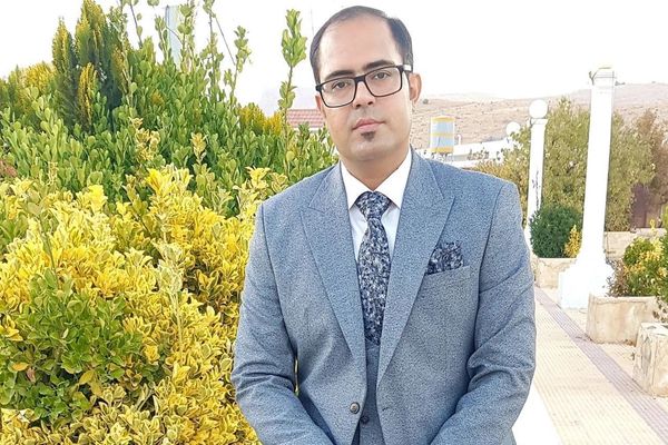 پدرام احمدی، شهروند بهائی ساکن شهرکرد بازداشت شد