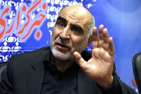 دبیرکل جامعه انجمنهای اسلامی اصناف: زنان با حجاب کم نیستند، اما کمتر به خیابان میآیند