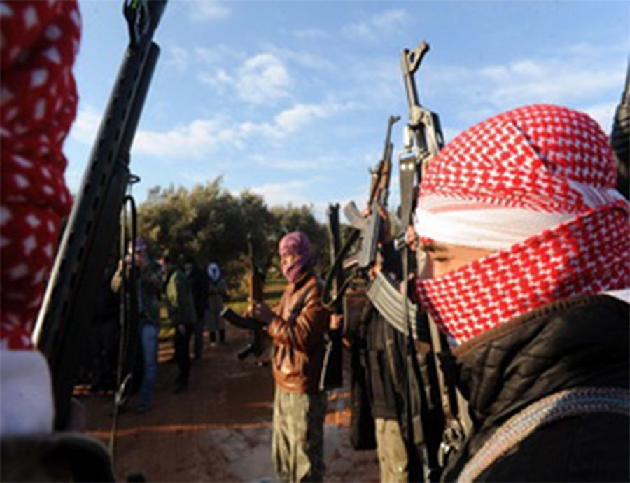 مراقبون: إنجازات معارضي الأسد تهدد النفوذ الإقليمي لإيران 