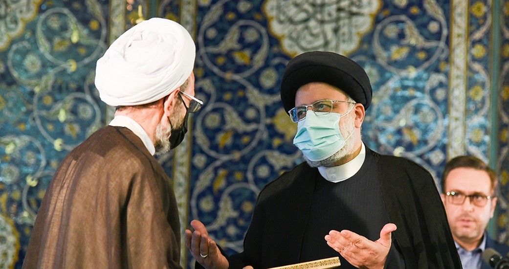 Fast Rising Prices Overshadow All Issues In Iranian Politics