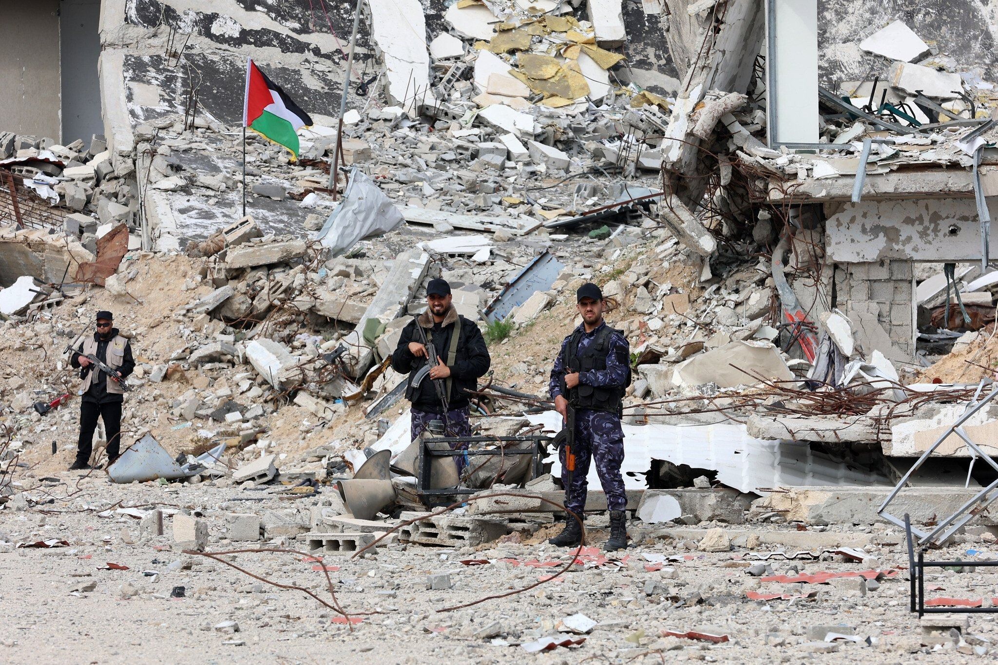 حماس چگونه پس از حدود دو سال جنگ همچنان قدرت را در غزه حفظ کرده است؟