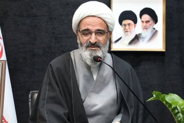 نماینده خامنهای در استان سمنان: خامنهای در تیررس حملات رسانهای و تبلیغاتی دشمنان است