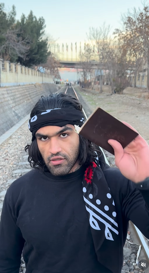 Talks with Iran would 'let cancer spread', dissident behind viral video says