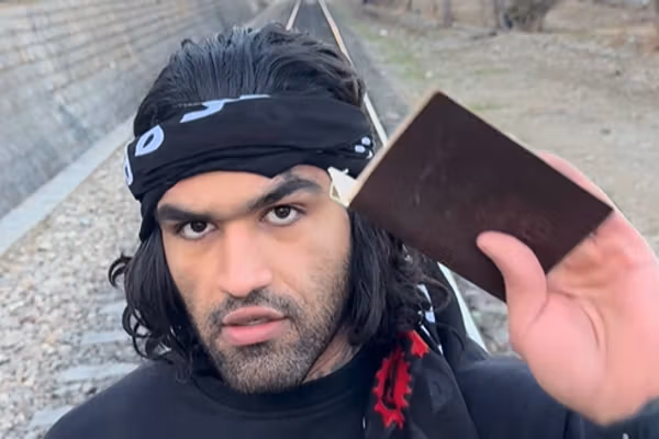 Talks with Iran would 'let cancer spread', dissident behind viral video says