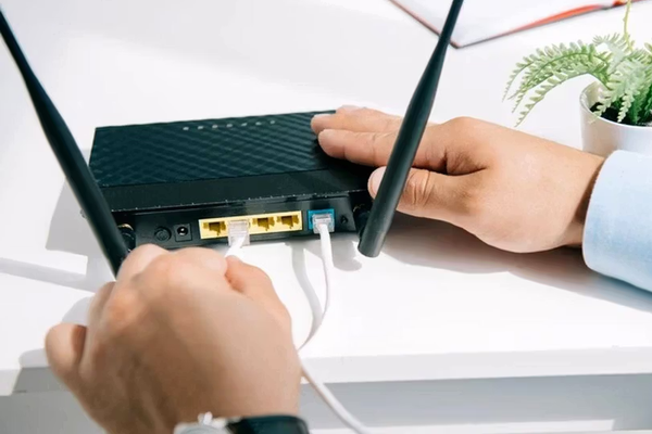 نتبلاکس: ایرانیان بیش از نیمی از سال جاری میلادی بدون اینترنت بینالمللی بودهاند