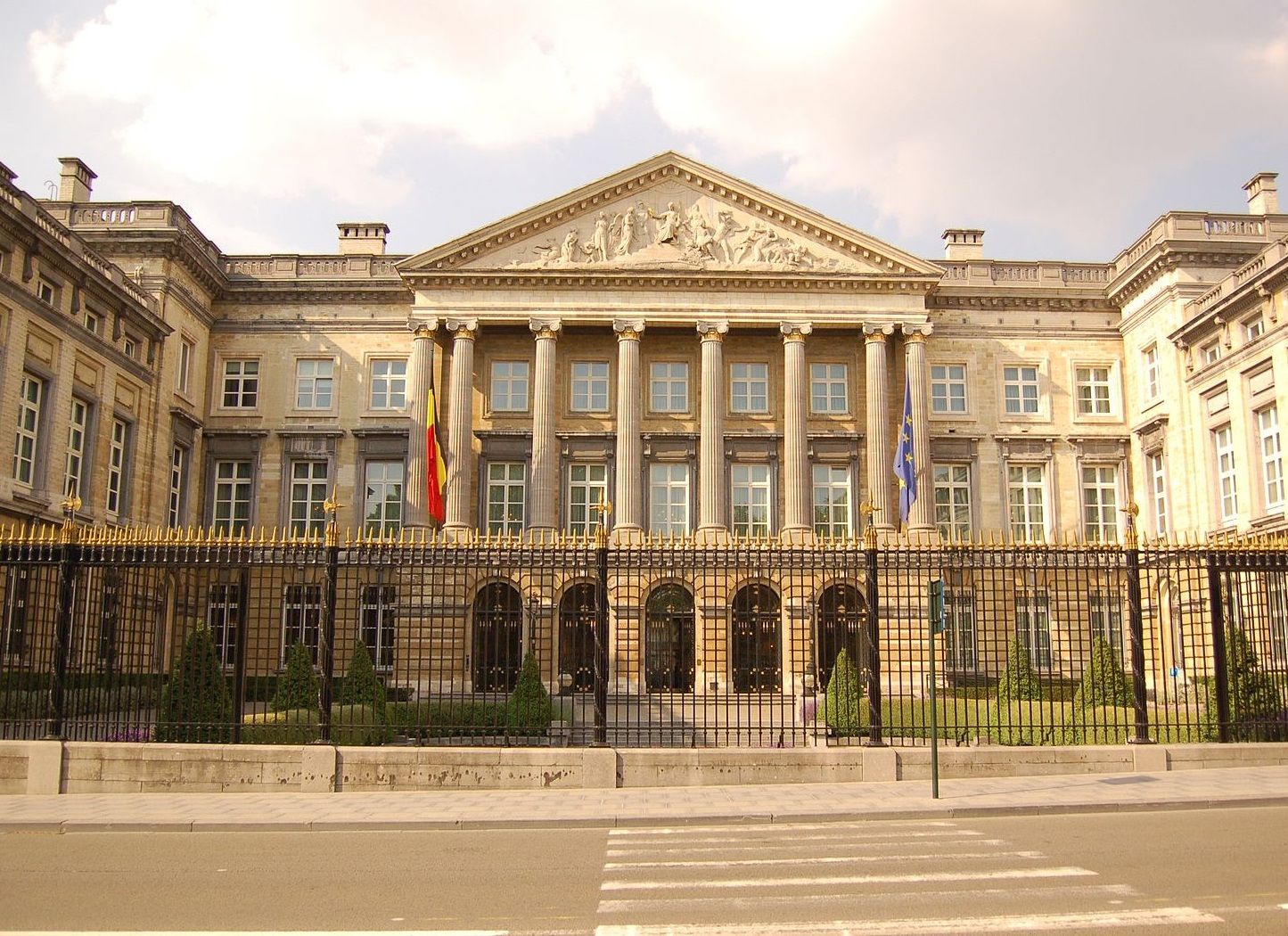 Critics Denounce Iran-Belgium Prisoner Swap Treaty  