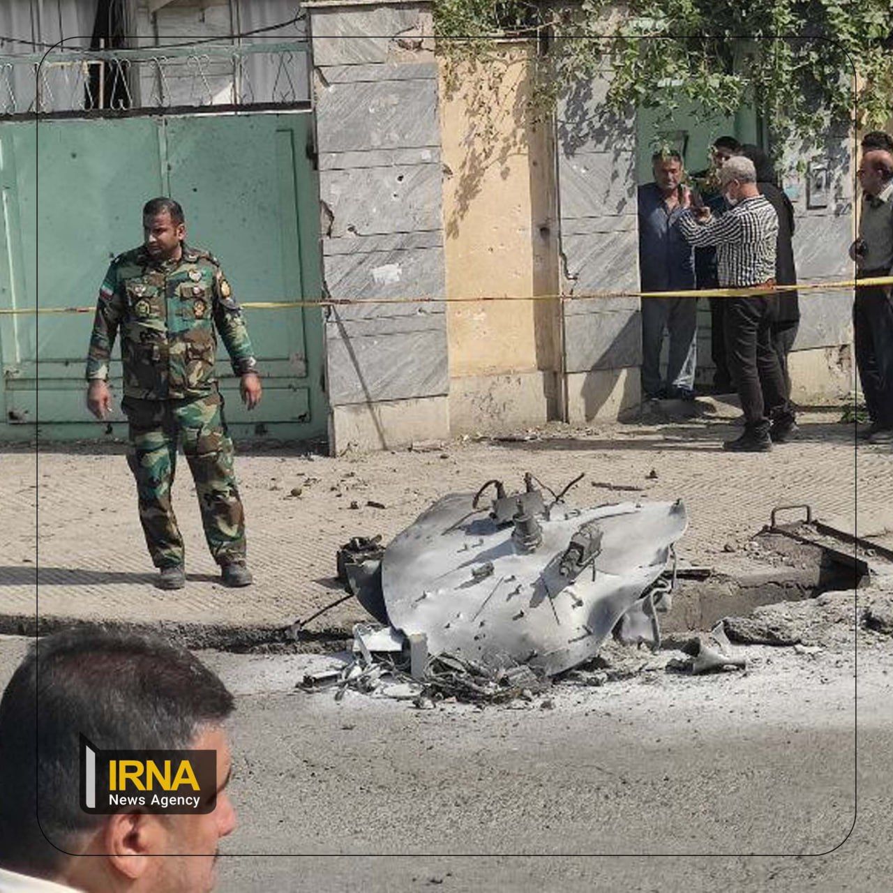 گزارش‌های ضد و نقیض از سقوط پهپاد در گرگان؛ وزارت دفاع: سامانه آفندی از مسیر منحرف شد