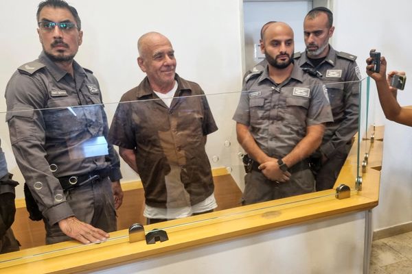 اعتقال رجل أعمال إسرائيلي بتهمة "التعاون" مع إيران لـ"اغتيال" نتنياهو وغالانت