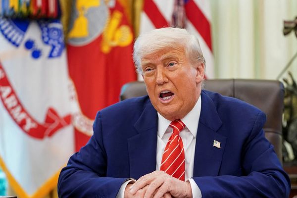 ترامپ مصاحبهای از خود بازنشر کرد که در آن خواستار تصاحب یکی از تاسیسات نفتی ایران شده بود