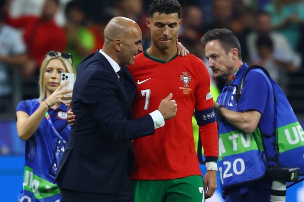 سرمربی پرتغال درباره اخراج رونالدو: کارش آنقدر هم بد نبود، دوربینها بدتر نشان دادند