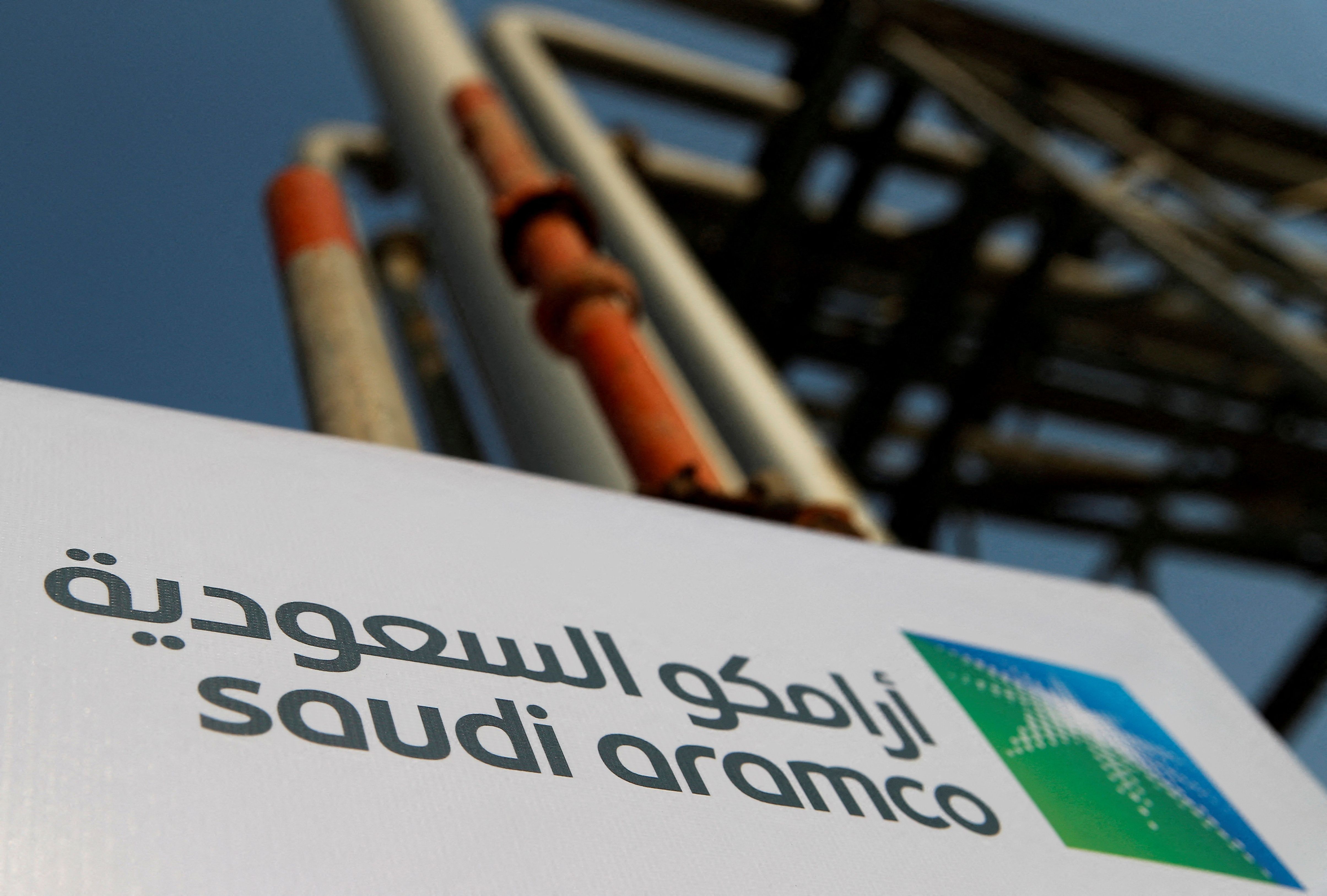 Saudi Aramco Project Encroaches Offshore Field Shared With Iran