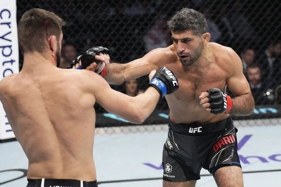 فایتر معروف ایرانی-آمریکایی پیروزی خود در یوافسی را به مردم معترض ایران تقدیم کرد