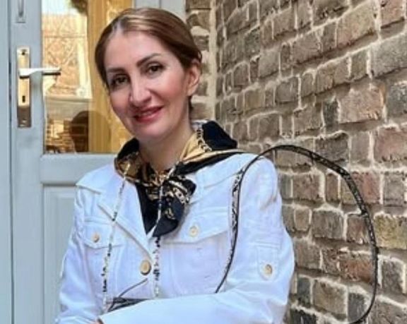 بیخبری از وضعیت آفرین بشاش، شهروند بهایی بازداشتشده در مشهد