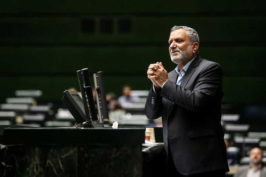  Solat Mortazavi, Iran's Minister of Cooperatives, Labour and Social Welfare, during a parliament session 
