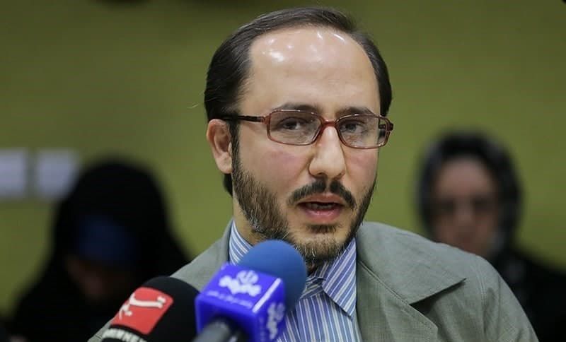 سپهر خلجی، رئیس شورای اطلاع‌رسانی دولت: با توجه به شرایط خاص مظنون اصلی، پرونده به دادگاه ویژه روحانیت ارسال شده است.