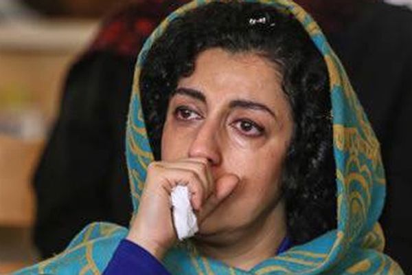 Jailed Iranian Activist Denounces Secret Execution Of Protester