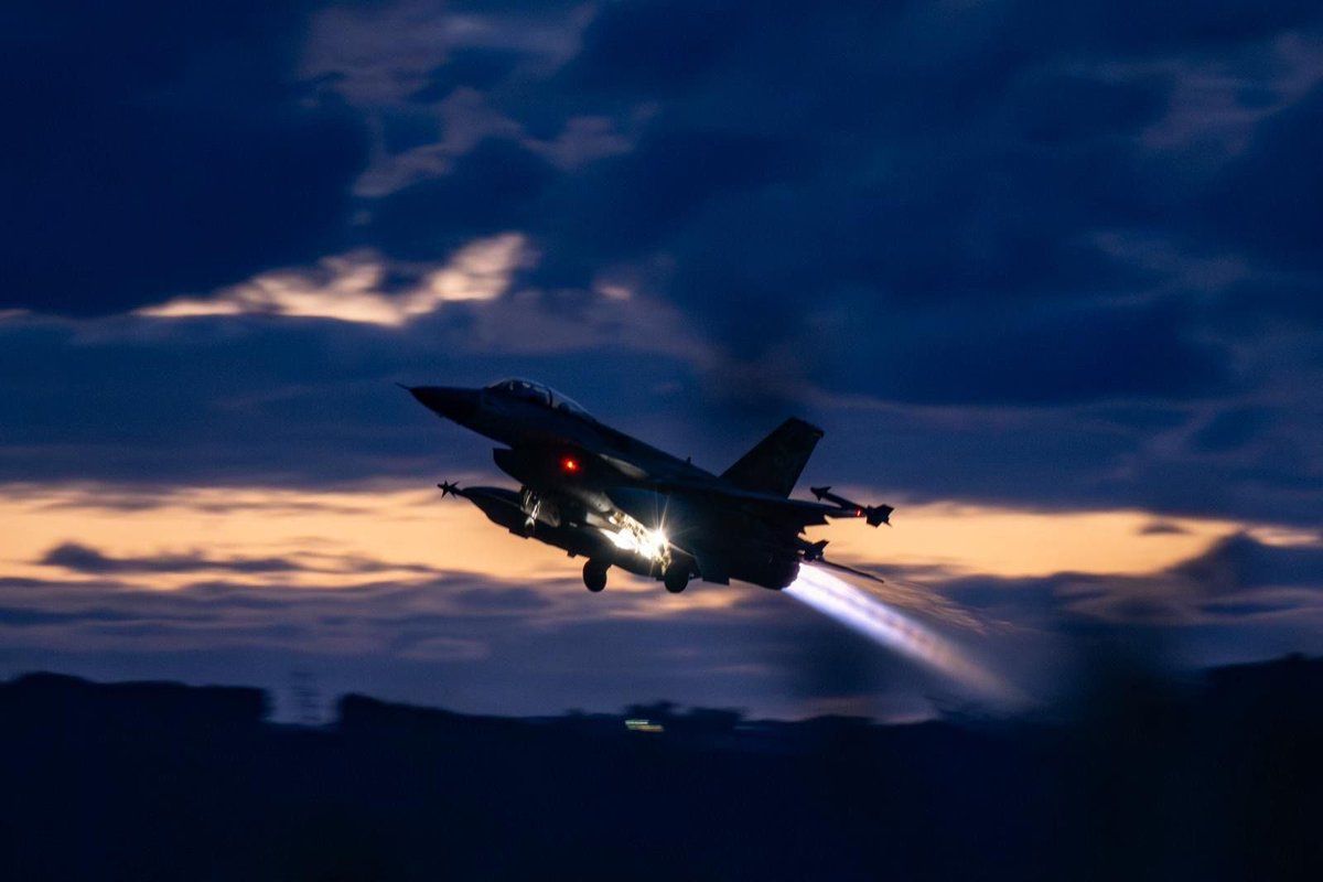 هاآرتص: جنگ با حکومت ایران باید تهدید «نابودی» علیه اسرائیل را برای همیشه پایان دهد