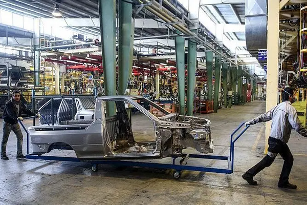 Iran’s car factory in Syria shuts down, reflecting broader setbacks