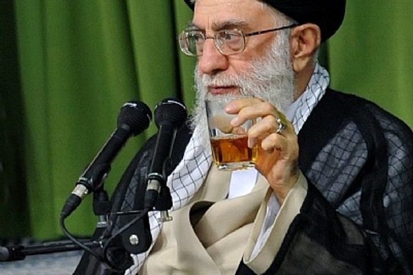 نماینده خامنهای در هند: علاقه هندیها به خامنهای به شکل عجیبی زیاد شده