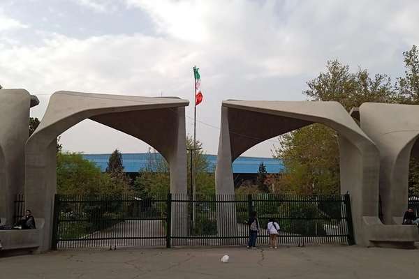 انصراف برخی دانشجویان یا کم کردن واحدهای درسی بهدلیل افزایش هزینه تحصیل