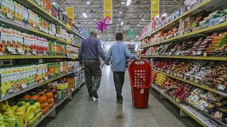 Iran Economy Hurtling Towards Hyperinflation