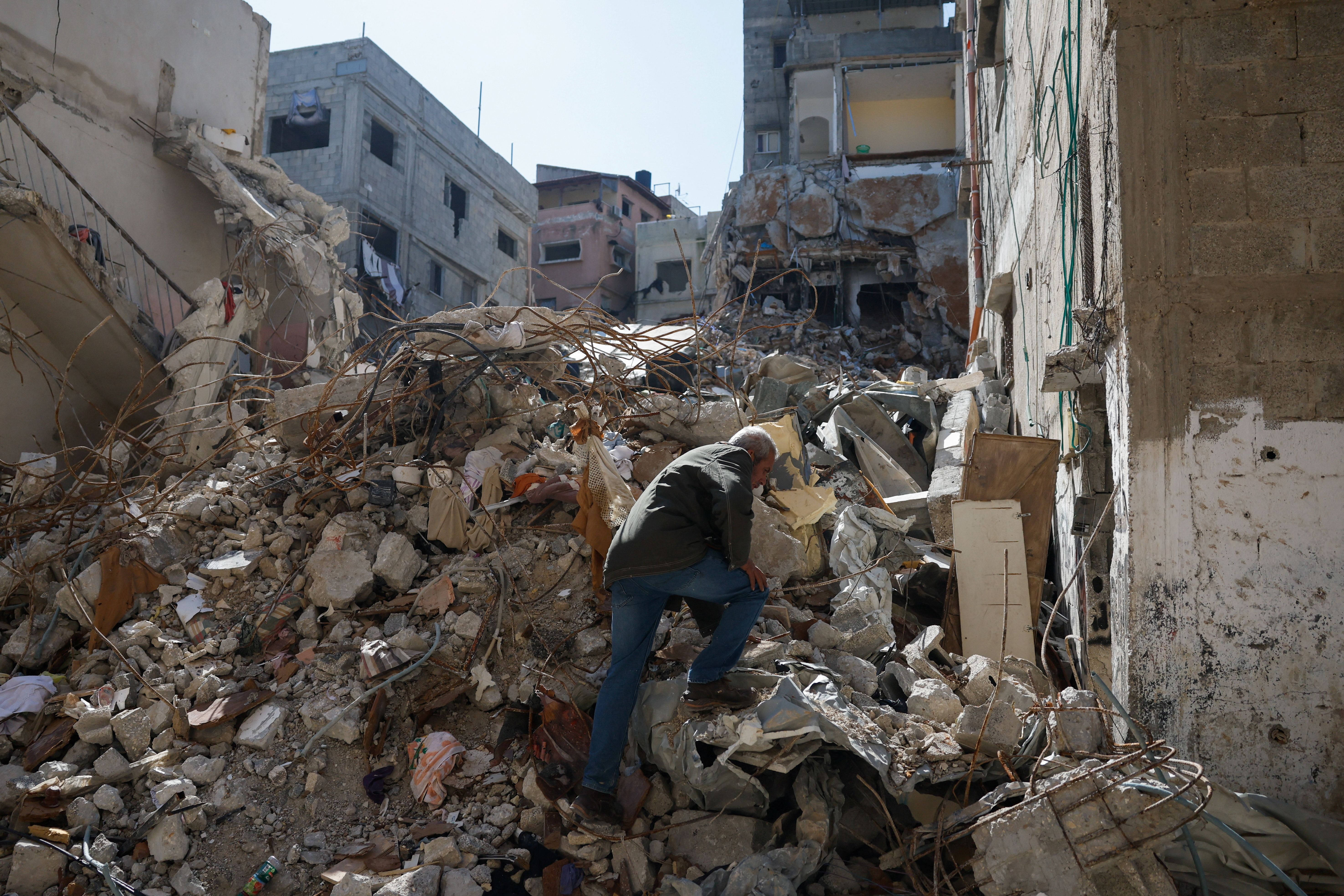 ویرانی‌های برجا مانده از درگیری‌ها در اردوگاه آوارگان نور شمس، کرانه باختری، هشتم اسفند