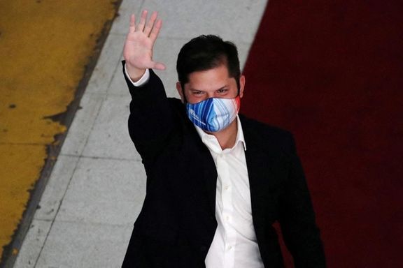 گابریل بوریک، نامزد جناح چپ و رهبر پیشین اعتراضات دانشجویی، رییسجمهور شیلی شد