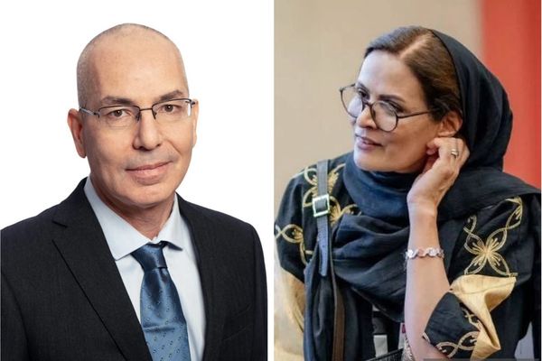 Guards-linked outlet slams Iran official pictured with Israeli representative