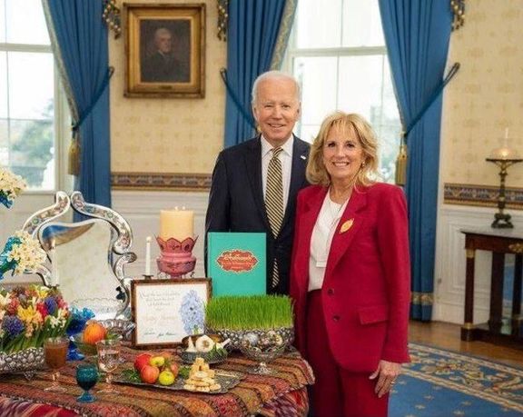 جو بایدن رییسجمهوری آمریکا و همسرش، با عکسی کنار سفره هفتسین، نوروز را تبریک گفتند