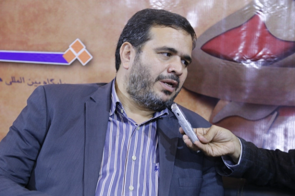 نماینده مجلس: باید ساختاری تدوین کنند که مردم بتوانند به تصمیم حاکم اعتراض کنند