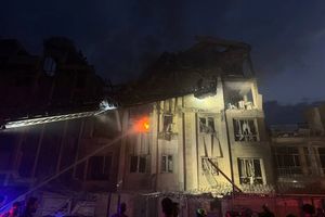 اسرائیل به خانه مقامات ارشد نظامی و سیاسی جمهوری اسلامی حمله کرد