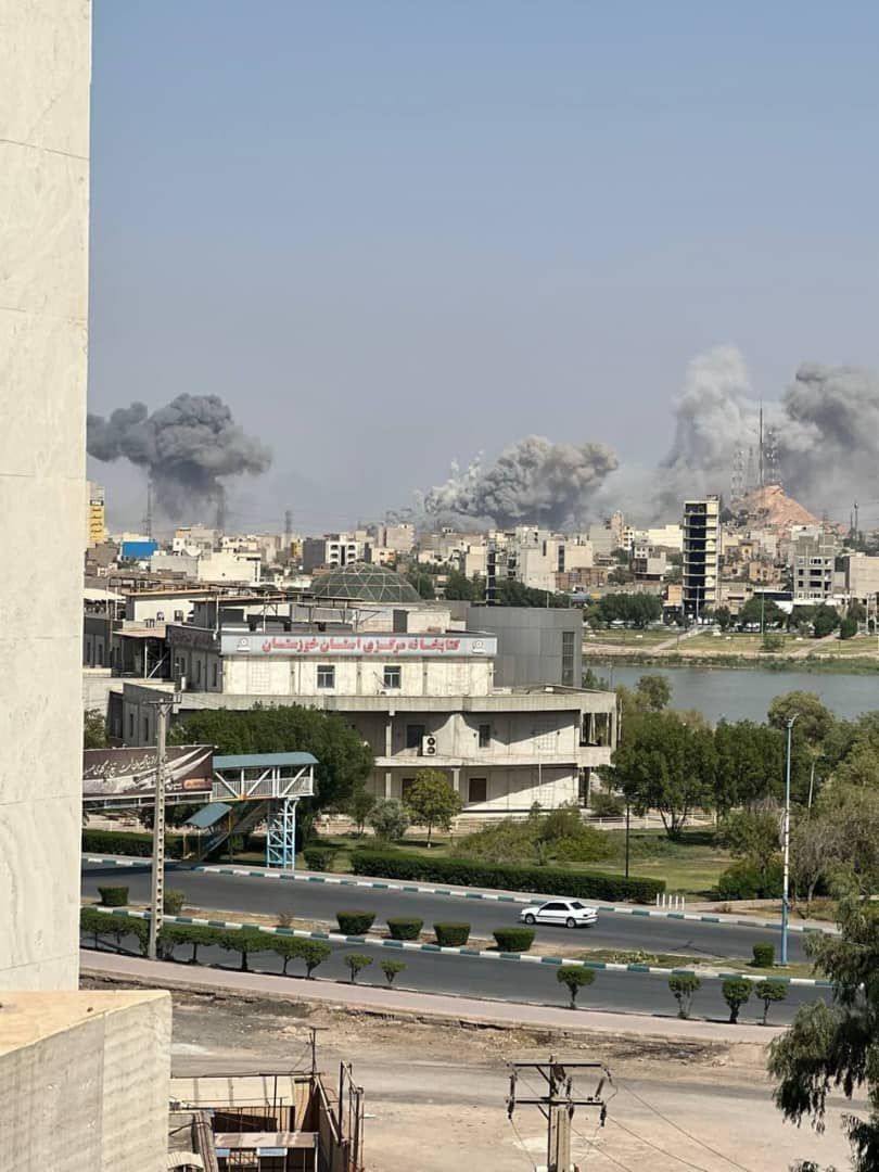 ارتش اسرائیل: جنگنده‌ها ده‌ها هدف نظامی در اطراف اهواز را بمباران کردند