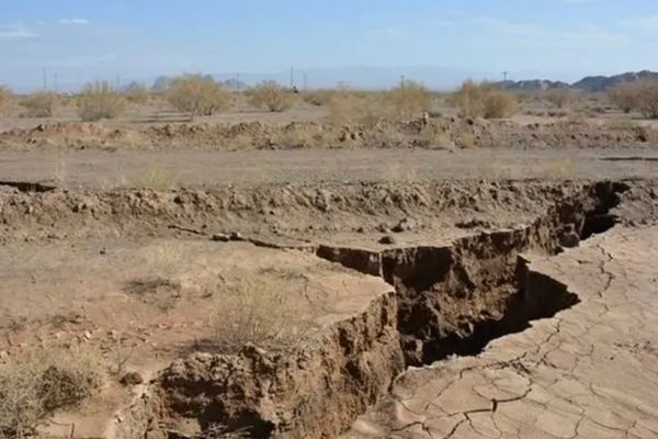 Iran's Escalating Subsidence Threatens Key Infrastructure