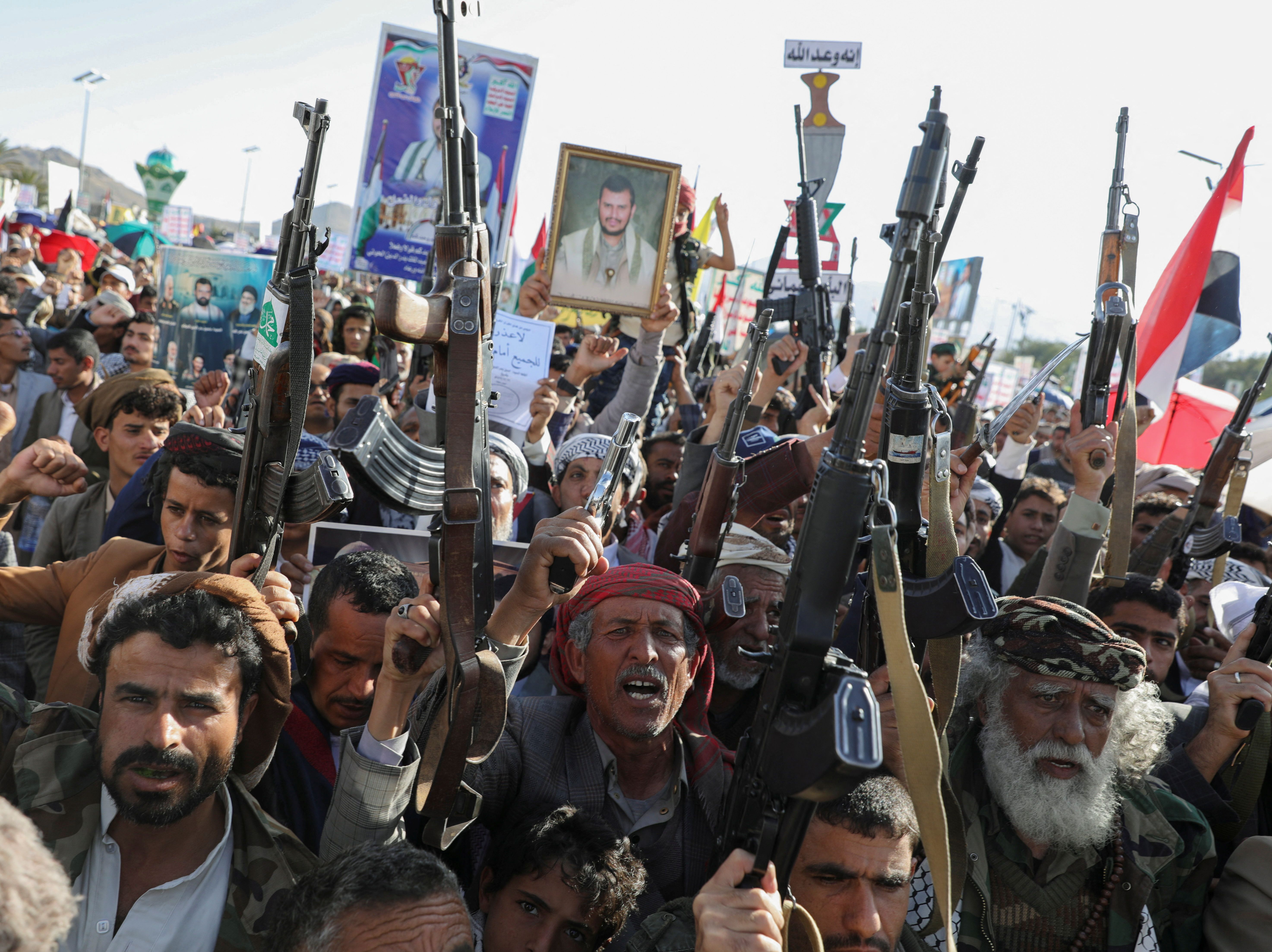 سنتکام: حملات حوثی‌ها در خلیج عدن دفع شد