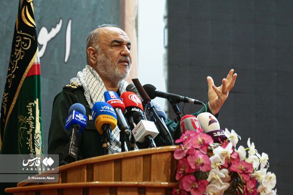 Iran Threatens US, Israel, Saying ‘They Will Be Buried’
