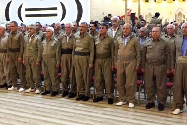 Tehran, Baghdad Agree To Disarm And Move Iranian Dissidents In Iraq
