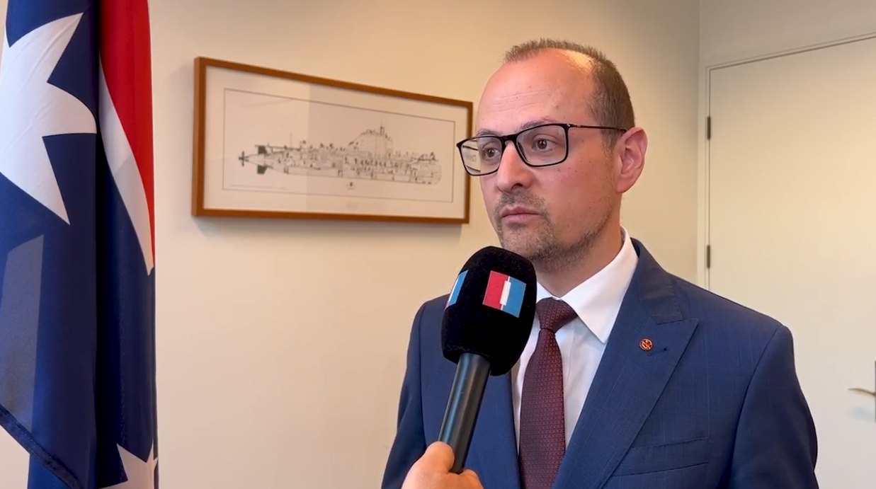 ‘Australia stands with the people of Iran,’ senator says after Senate motion