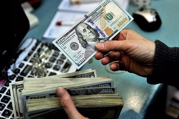 Iran's rial hits record low amid growing uncertainty